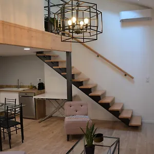  Apartment Acacia